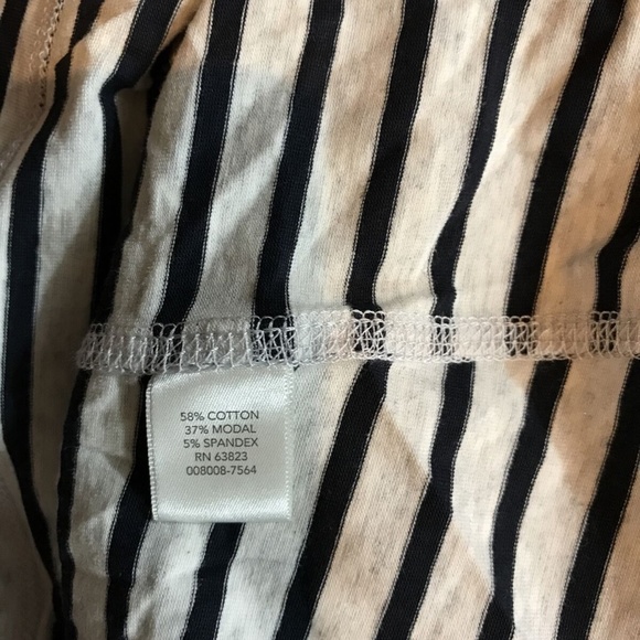 CJ Banks gray & black striped 3/4 sleeve hooded to - Picture 5 of 5